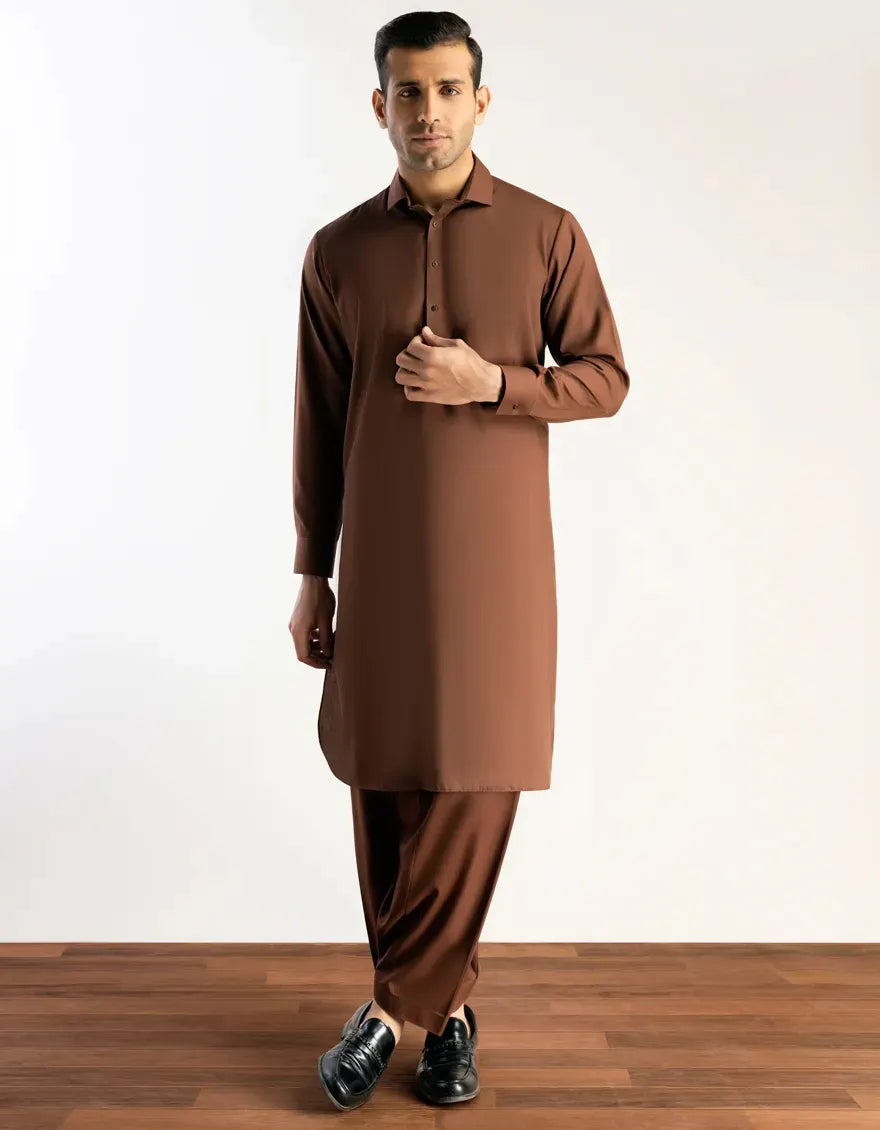 J. BY JUNAID JAMSHED MEN'S DARK CAMEL M-56