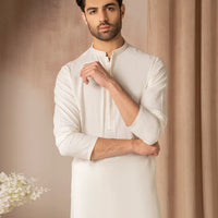 J. BY JUNAID JAMSHED MEN'S OFFWHITE M-66